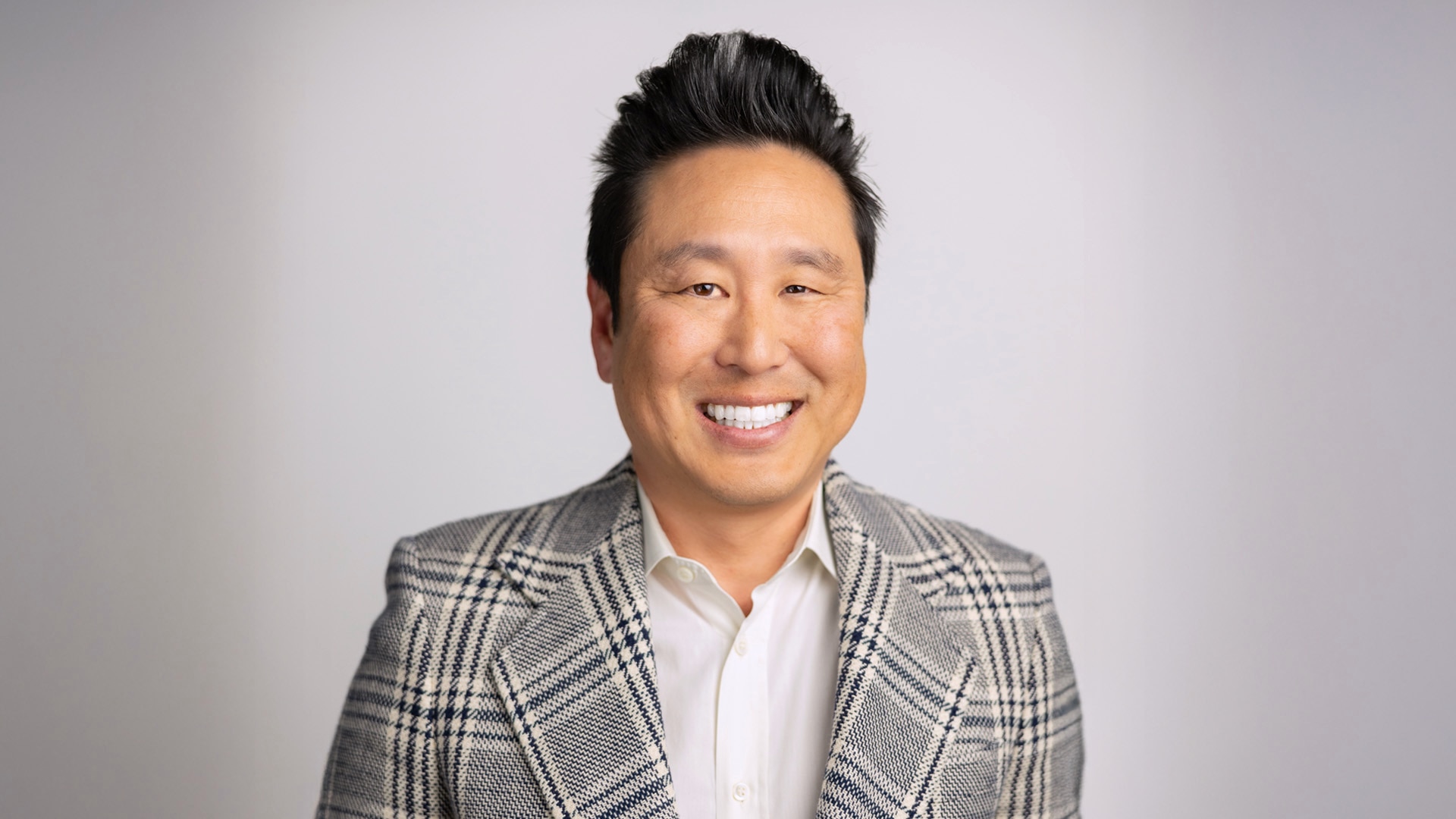 Dr. Park & Team Supports Patients in Understanding Promotional Financing